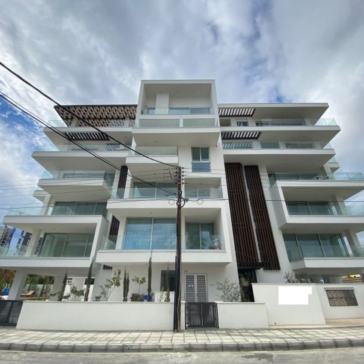 Modern apartment near the beach